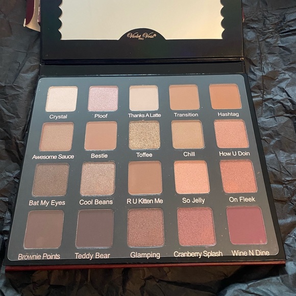 BNIB- Violet Voss HG PRO Eyeshadow Palette - Picture 3 of 5